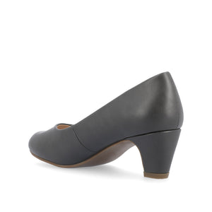 LUU VEGAN LEATHER LOW PUMP HEELS IN WIDE - Grey