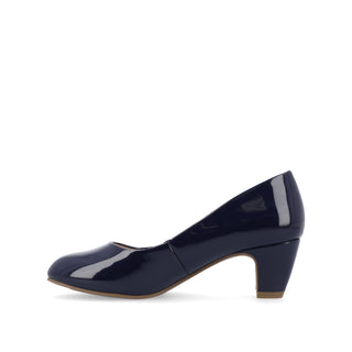 LUU PATENT LOW PUMP HEELS IN WIDE