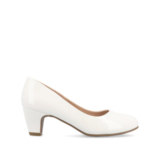 LUU PATENT LOW PUMP HEELS IN WIDE