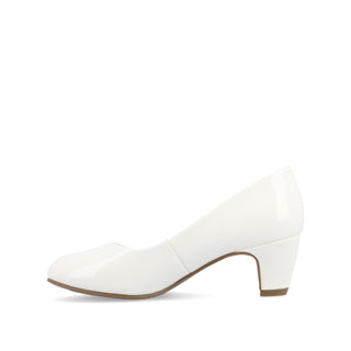 LUU PATENT LOW PUMP HEELS IN WIDE