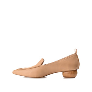 MAGGS GLOBE HEELED LOAFERS IN VEGAN LEATHER - Tan