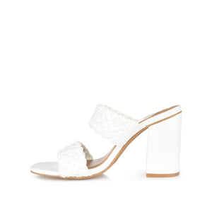 MELISSA MULE BLOCK HEELS IN WIDE - White