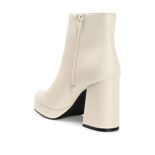 MOLLIE BLOCK HEELED BOOTIES IN PATENT