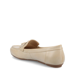 NOVELLA DRIVING LOAFER IN WIDE - Beige