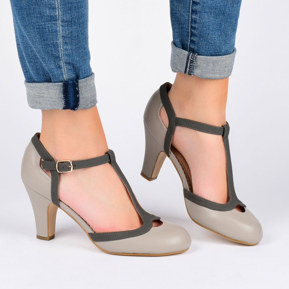 OLINA T-STRAP PUMP HEELS IN FAUX LEATHER