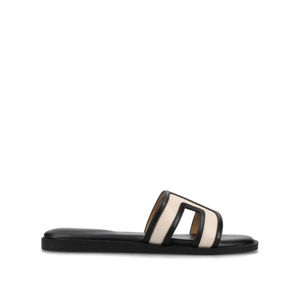 PRIMAH FLAT SANDALS