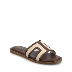 PRIMAH FLAT SANDALS IN WIDE - Chocolate Raffia