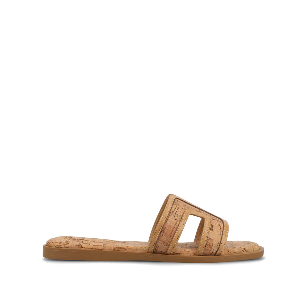 PRIMAH FLAT SANDALS