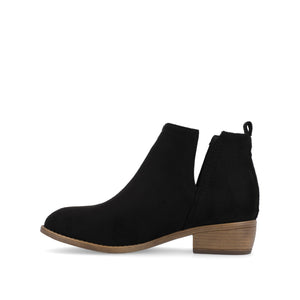 RIMI BLOCK HEELED BOOTIES IN FAUX SUEDE - Black