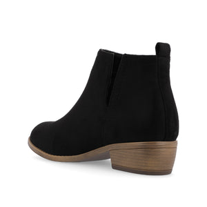 RIMI BLOCK HEELED BOOTIES IN FAUX SUEDE