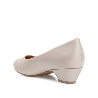 SAAR LOW PUMP HEELS IN WIDE