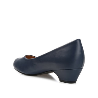 SAAR LOW PUMP HEELS IN FAUX LEATHER