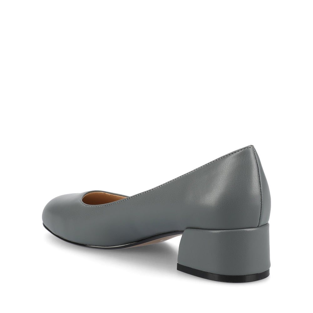 SAARII BLOCK HEEL PUMPS IN FAUX LEATHER