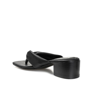 SEELAH BLOCK HEELED SANDALS IN VEGAN LEATHER - Black