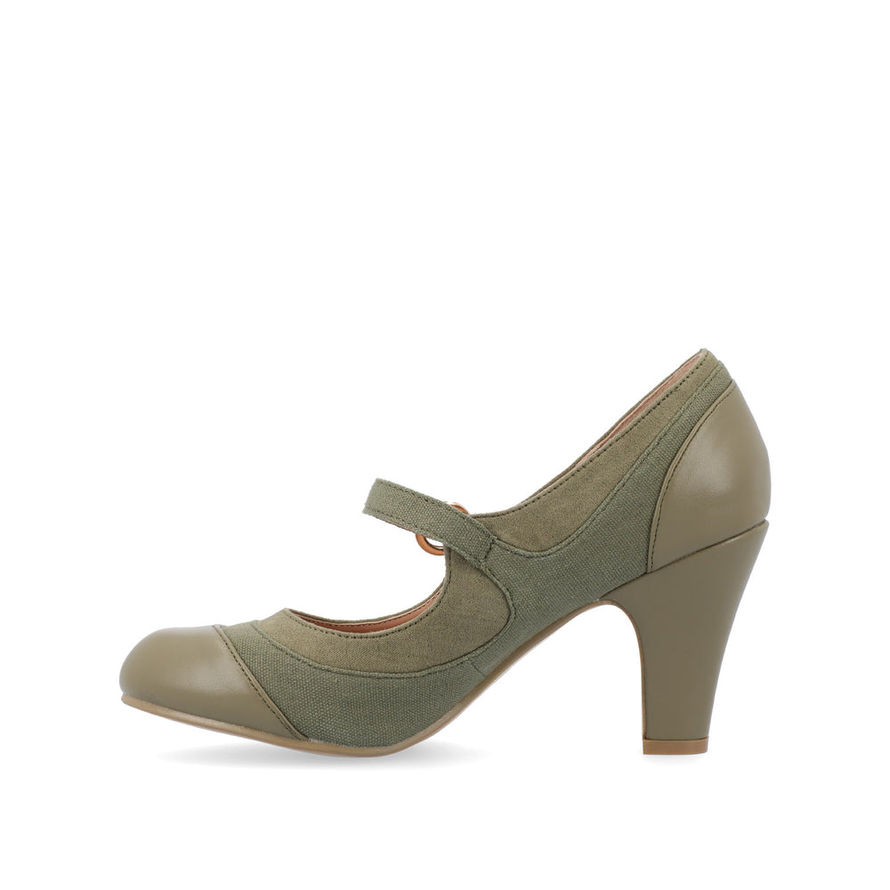 SIRI MARY JANE PUMP HEELS IN WIDE