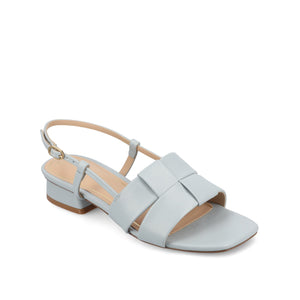 TABATHA LOW BLOCK HEELS IN VEGAN LEATHER IN WIDE - Blue