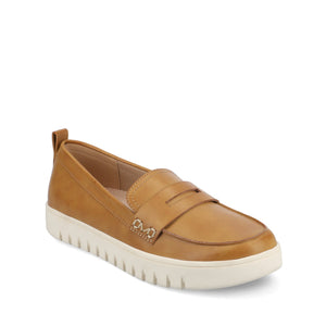 TAYLA PENNY LOAFER IN WIDE - Tan