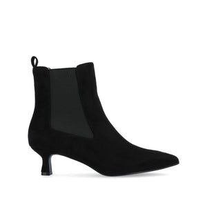 TENLEE CHELSEA BOOTIES IN WIDE - Black Faux Suede