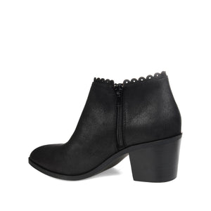 TESSA CUTOUT BOOTIE IN VEGAN LEATHER - Black