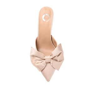 TIARRA STILETTO PUMP HEELS IN WIDE - Ivory