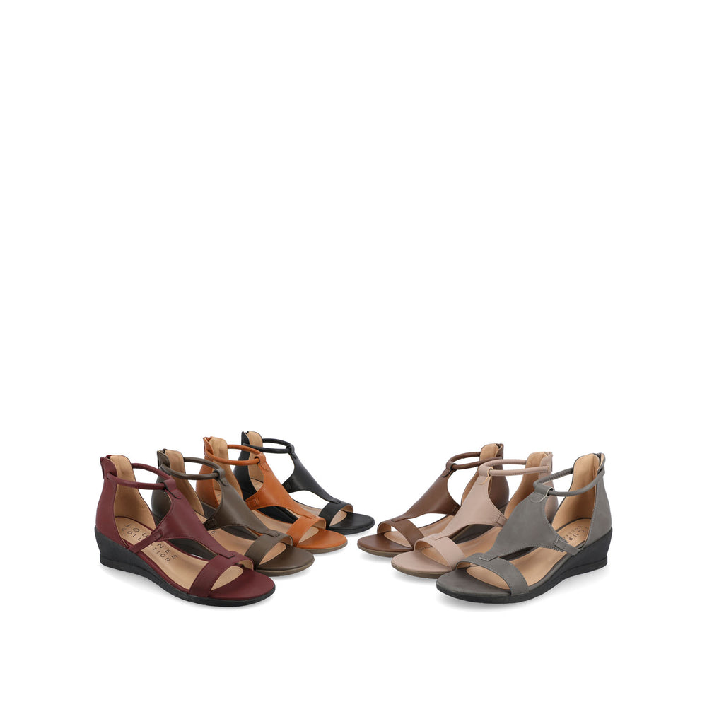 TRAYLE GLADIATOR SANDALS IN FAUX LEATHER