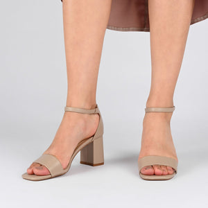 VALENNCIA WARM SHADE STRAPPY HEEL IN WIDE - Wheat