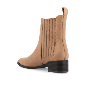 WRENLEY CHELSEA BOOTIES IN FAUX SUEDE - Tan