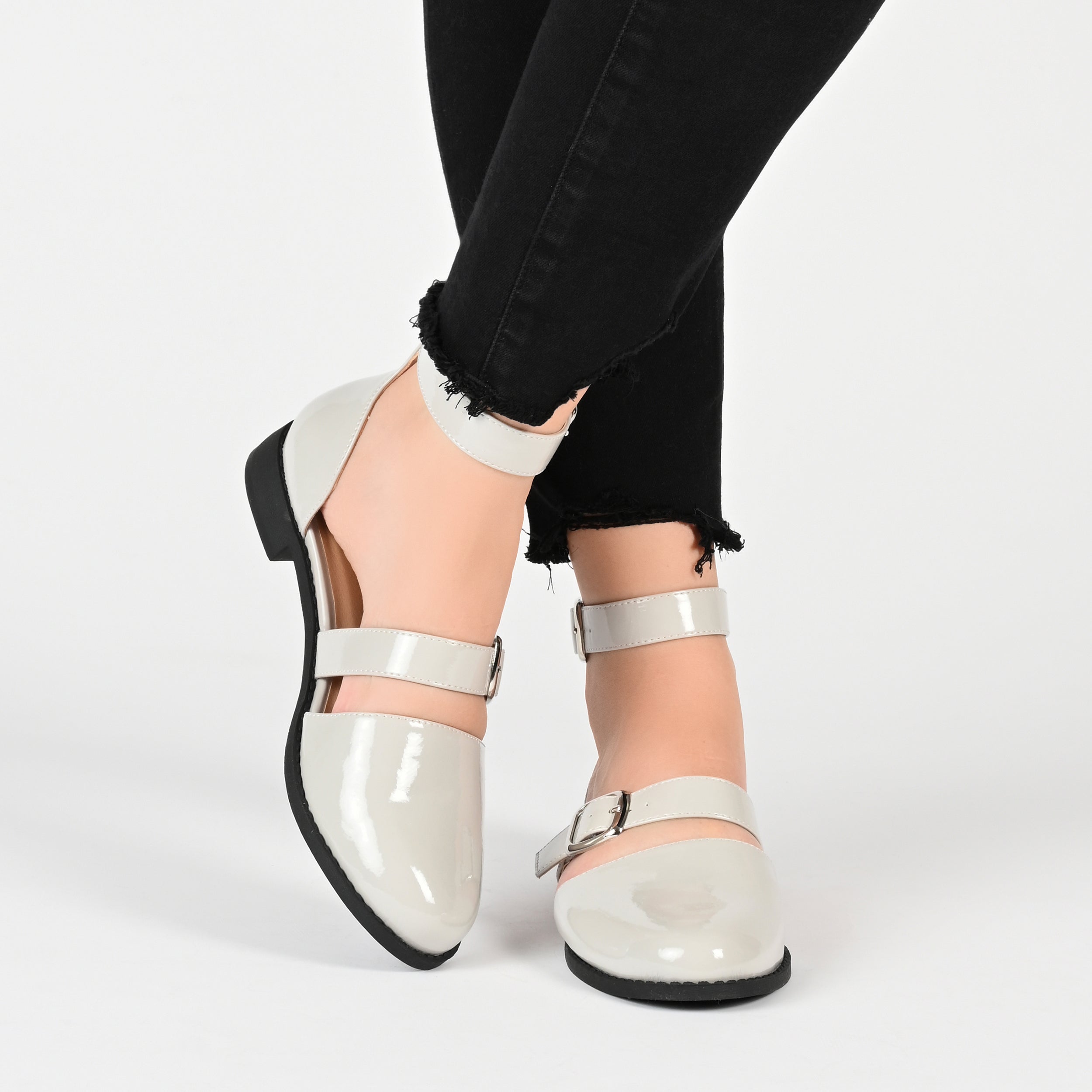 CONSTANCE WIDE WIDTH - Journee Collection