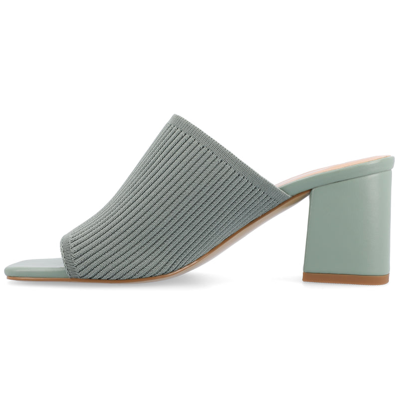 LORENNA BLOCK HEEL MULES IN WIDE