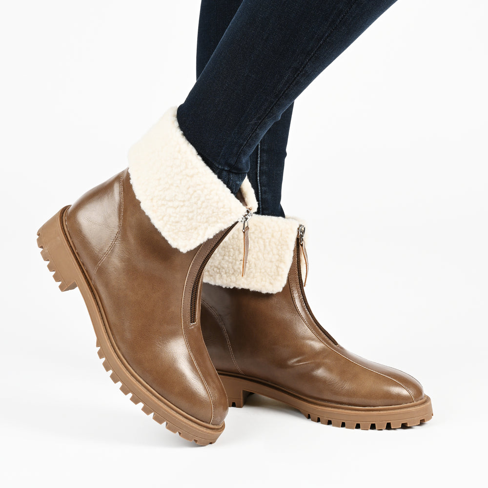 FYNN ZIP-UP BOOTIES IN FAUX LEATHER